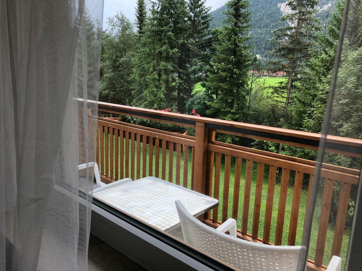 Karwendel-Lodge Шарніц Екстер'єр фото