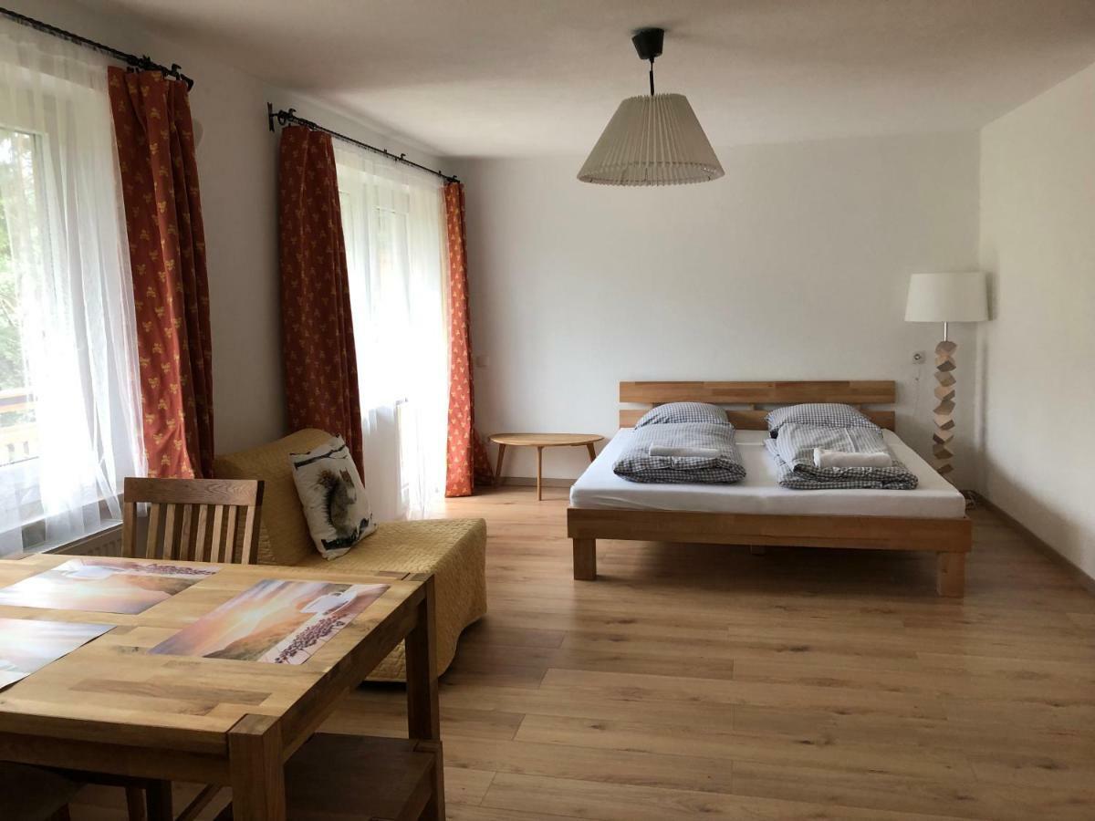 Karwendel-Lodge Шарніц Екстер'єр фото